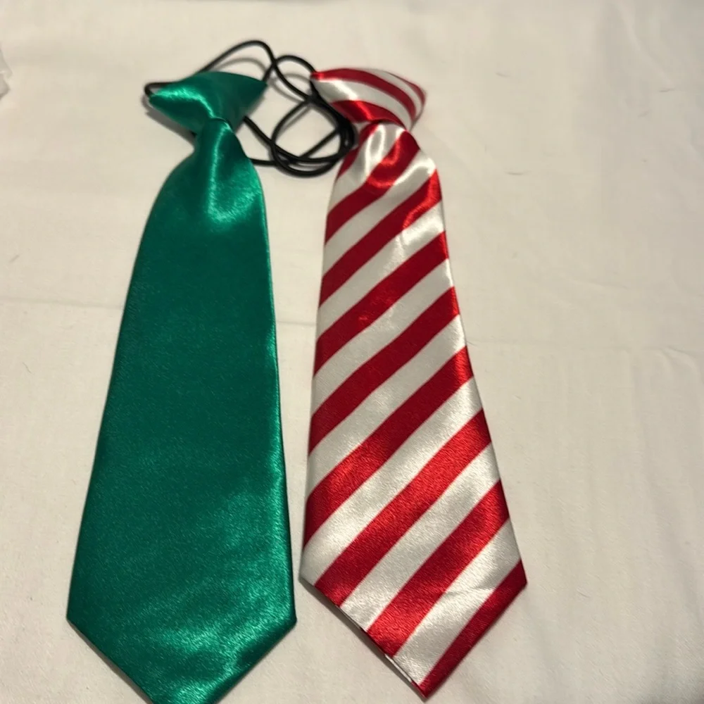 Ties 10” attach elastic cord. satin look and feel Christmas NWOT set 2 unisex